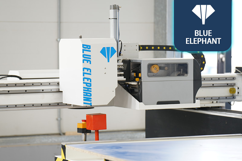 一拖二智能開料工作站